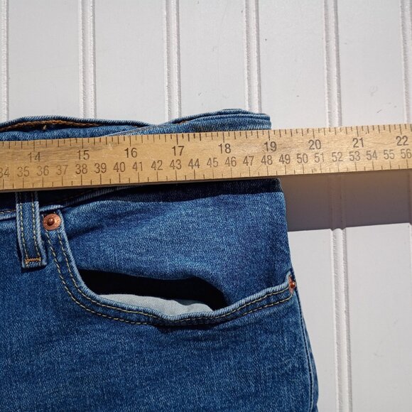 LEVI'S JEANS Men's 38 x 30 Blue Denim 511 Slim Fit Medium Wash Distressed - Picture 6 of 14